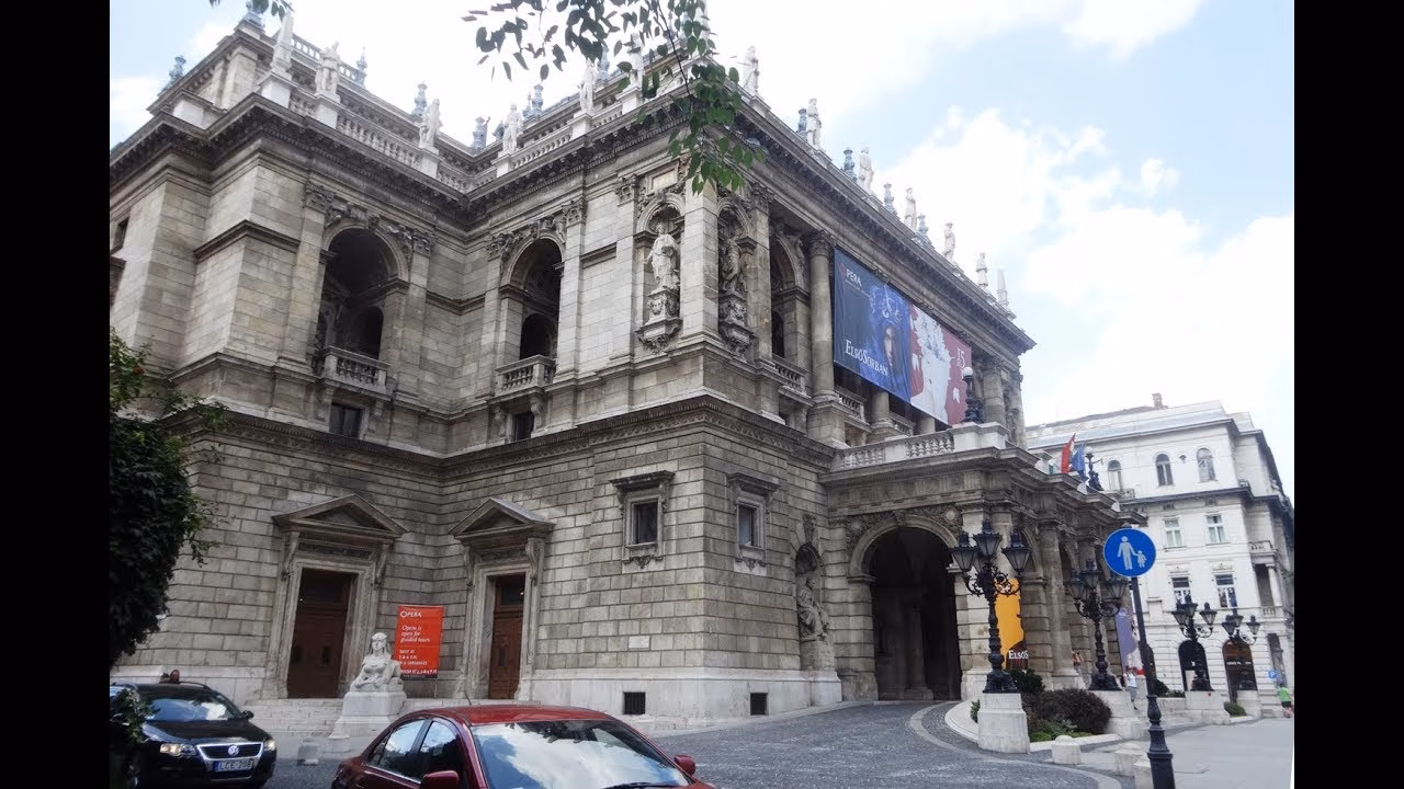 Descubre la majestuosa Ópera Estatal de Hungría en tu viaje a Budapest